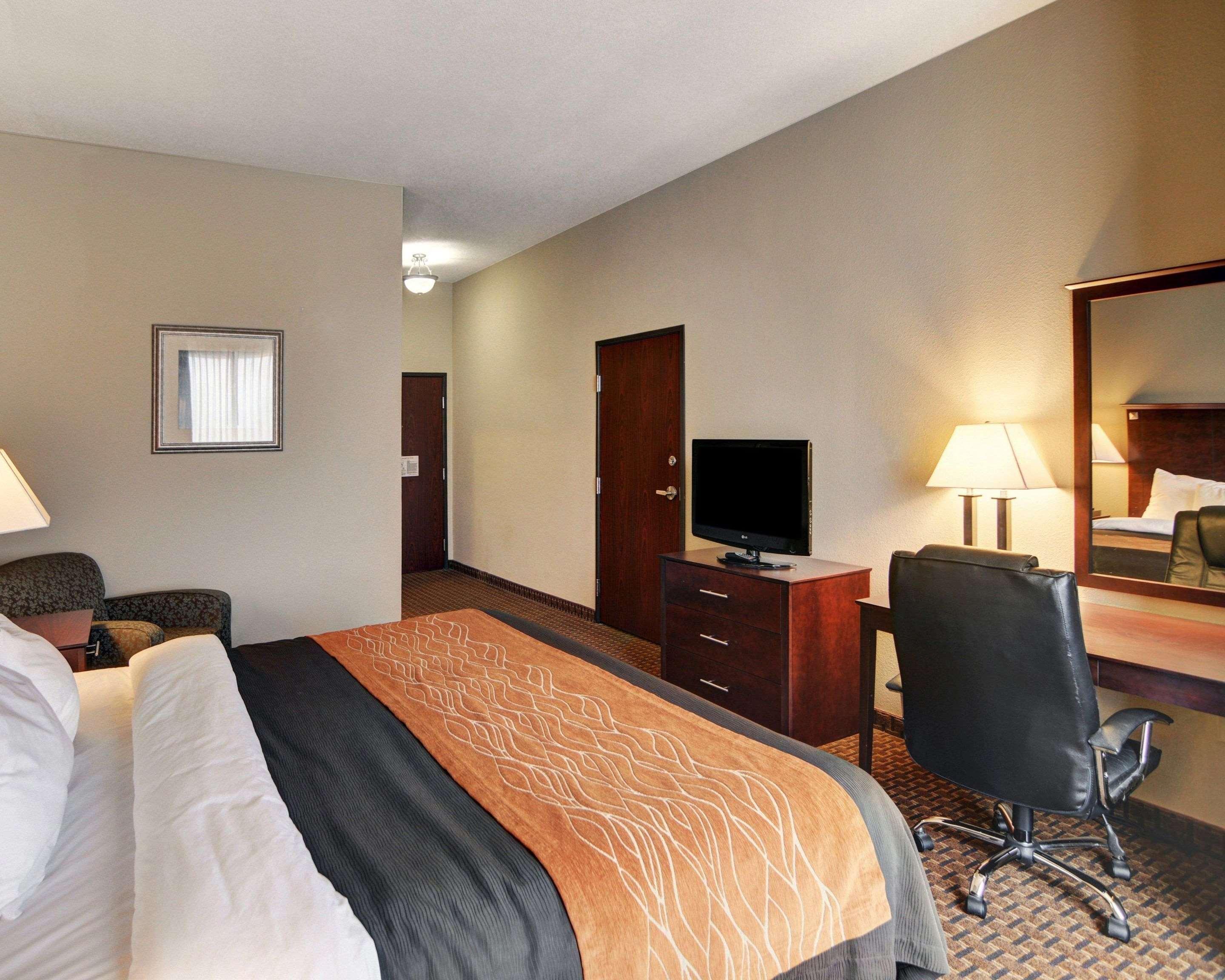 Comfort Inn & Suites Near Lake Lewisville Corinth Ngoại thất bức ảnh