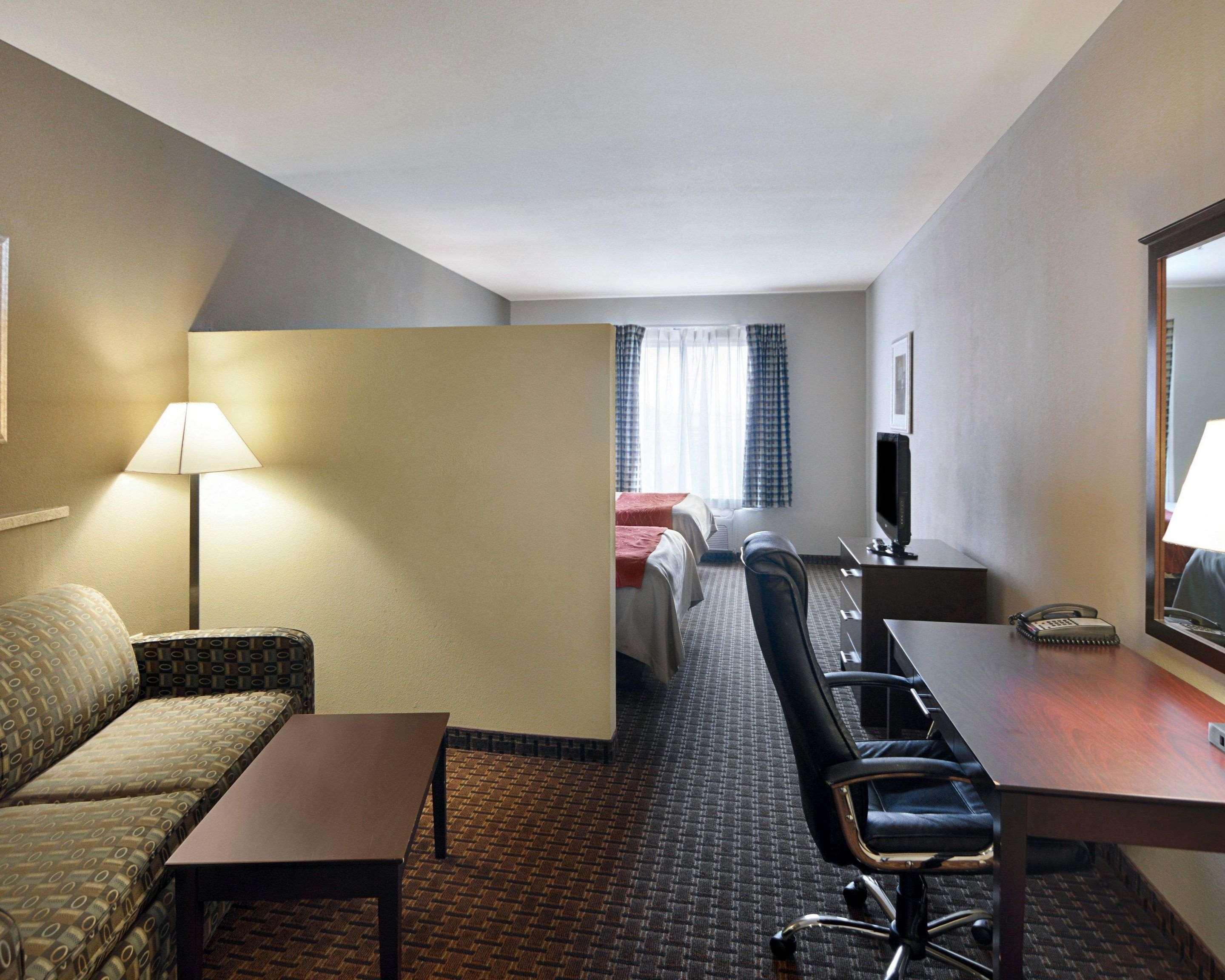 Comfort Inn & Suites Near Lake Lewisville Corinth Ngoại thất bức ảnh
