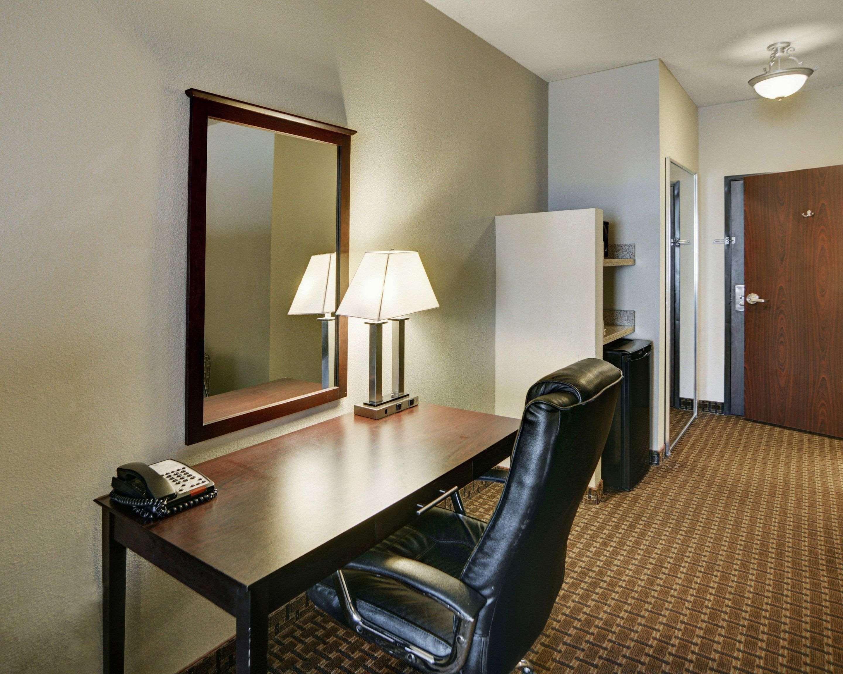 Comfort Inn & Suites Near Lake Lewisville Corinth Ngoại thất bức ảnh