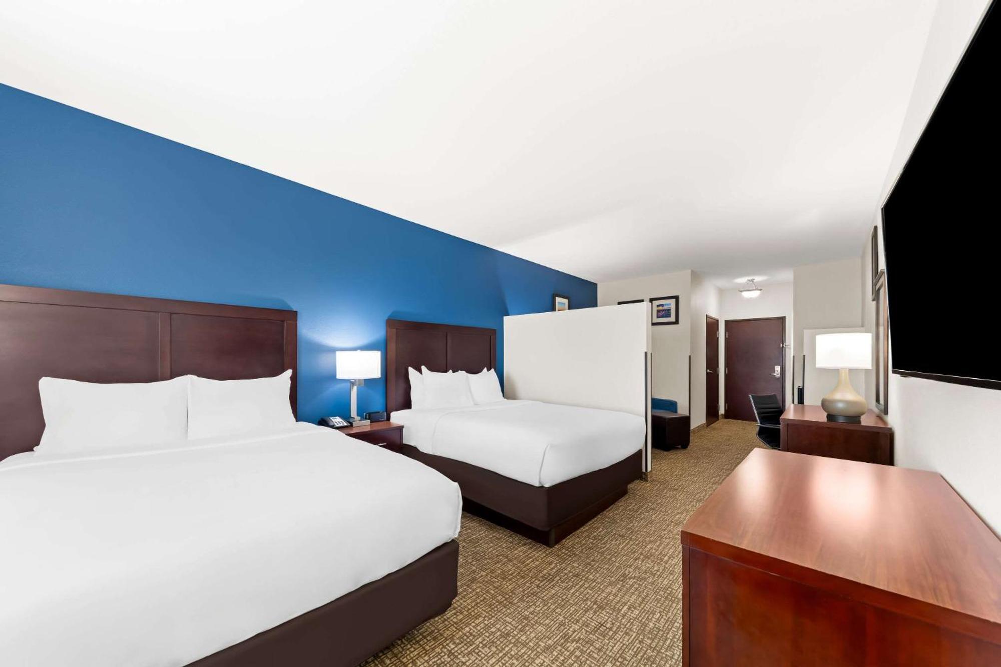 Comfort Inn & Suites Near Lake Lewisville Corinth Ngoại thất bức ảnh