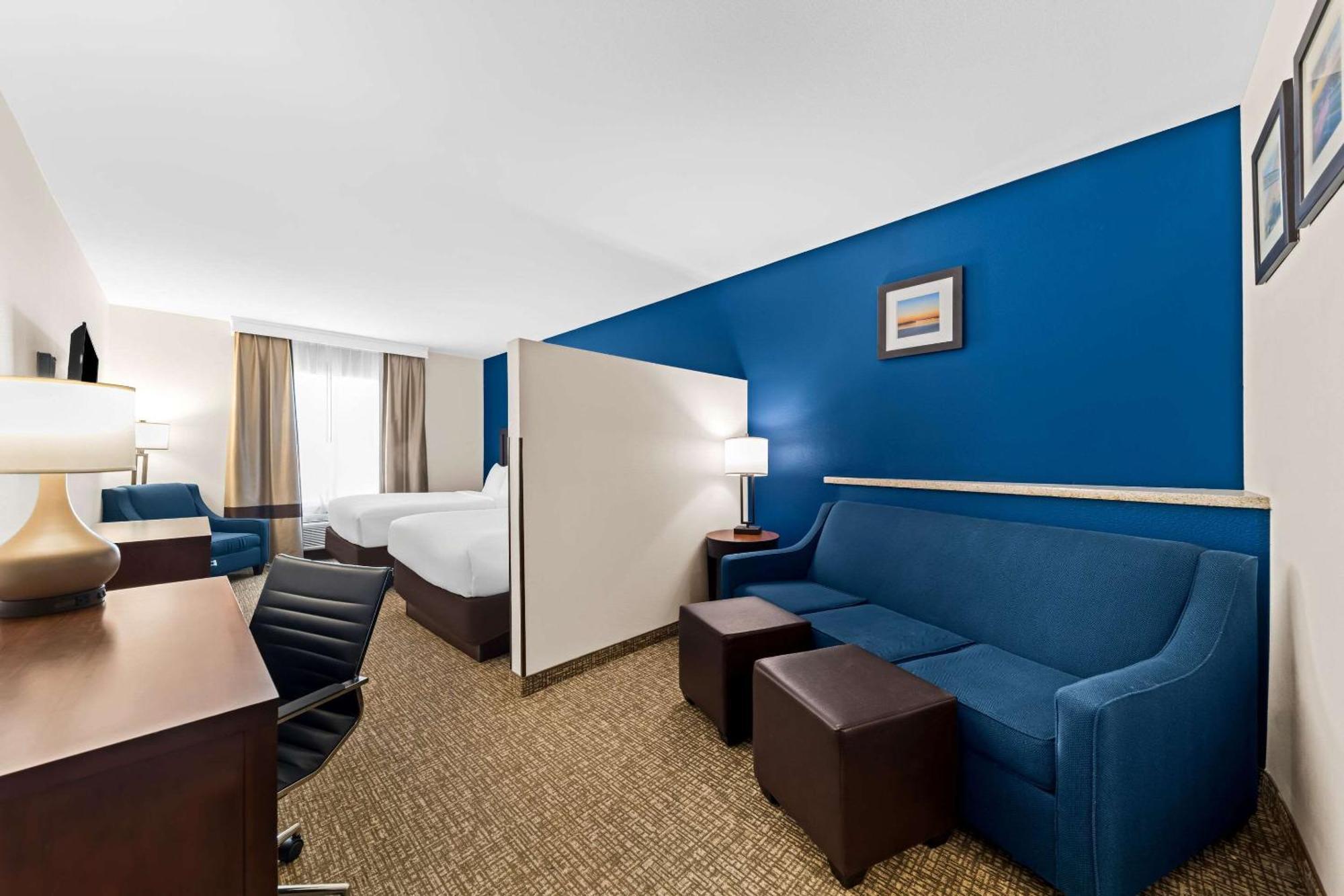 Comfort Inn & Suites Near Lake Lewisville Corinth Ngoại thất bức ảnh