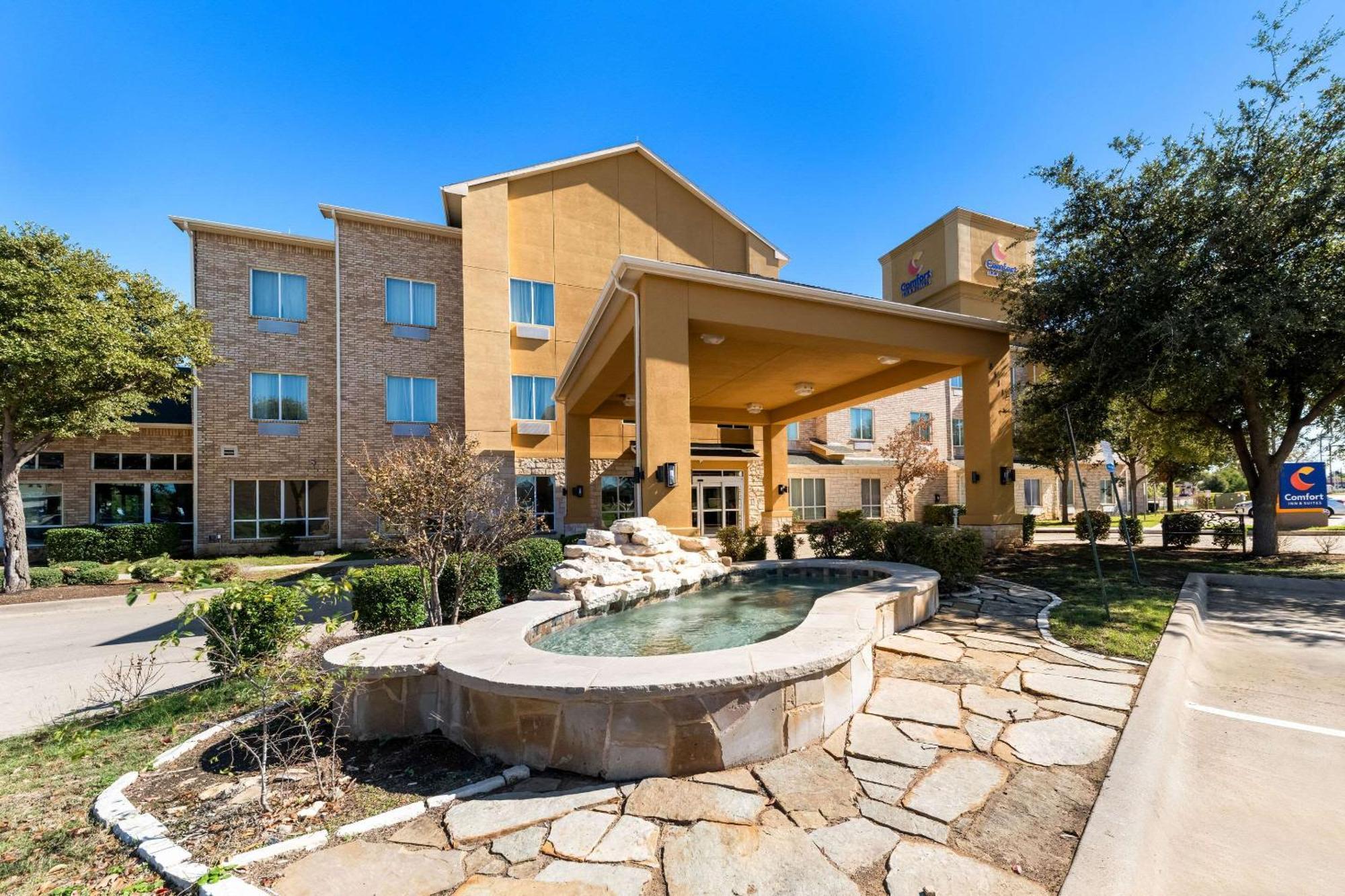 Comfort Inn & Suites Near Lake Lewisville Corinth Ngoại thất bức ảnh